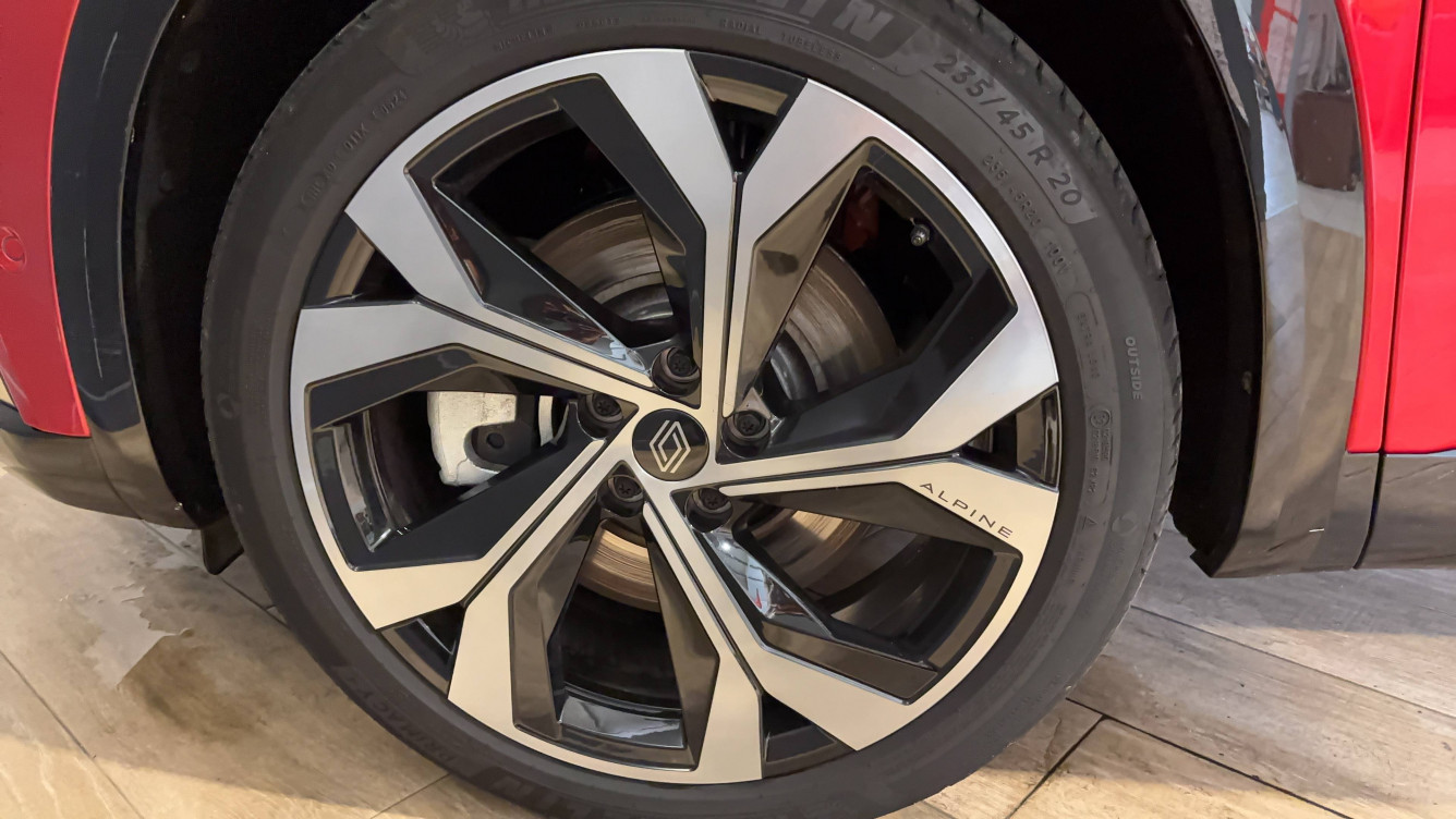 Acheter Renault Austral Austral E-Tech hybrid 200 Iconic esprit Alpine 5p occasion dans les concessions du Groupe Faurie