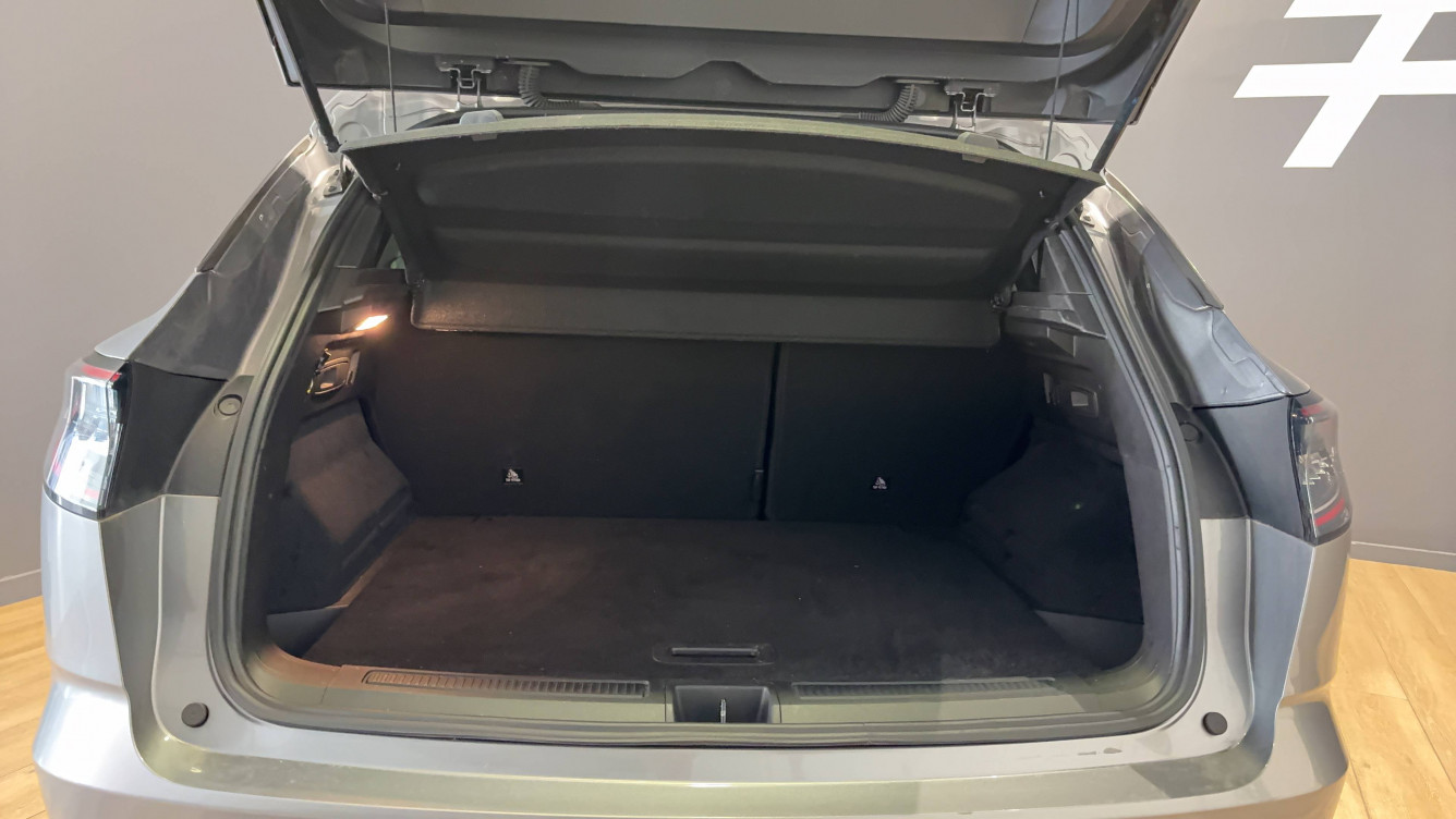 Acheter Renault Austral Austral E-Tech hybrid 200 Techno esprit Alpine 5p occasion dans les concessions du Groupe Faurie