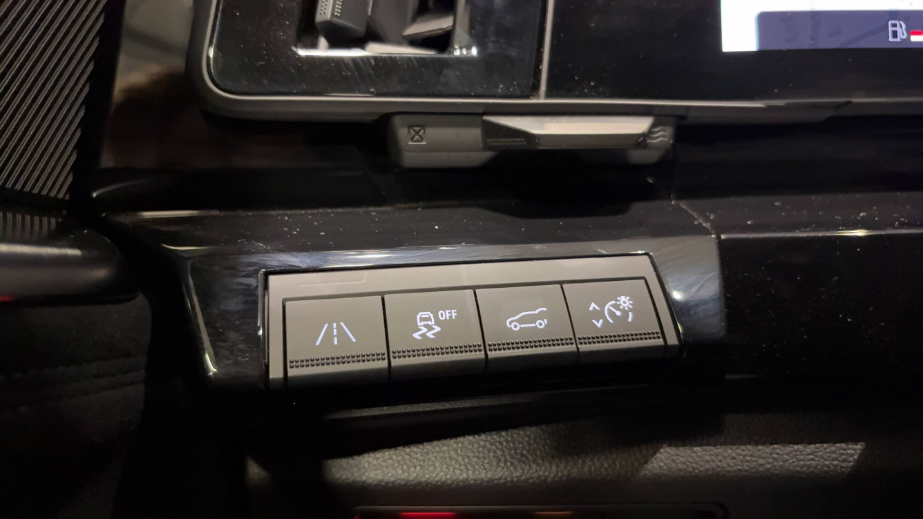 Acheter Renault Espace 6 Espace E-Tech hybrid 200 esprit Alpine 5p occasion dans les concessions du Groupe Faurie