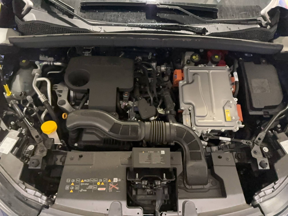 Acheter Renault Captur 2 Captur E-Tech full hybrid 145 ch esprit Alpine 5p occasion dans les concessions du Groupe Faurie