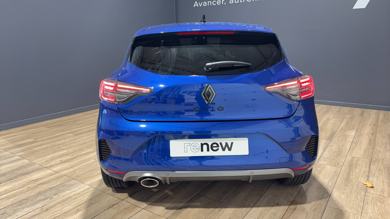 Acheter Renault Clio 5 Clio TCe 90 ch GSR2 Esprit Alpine 5p occasion dans les concessions du Groupe Faurie