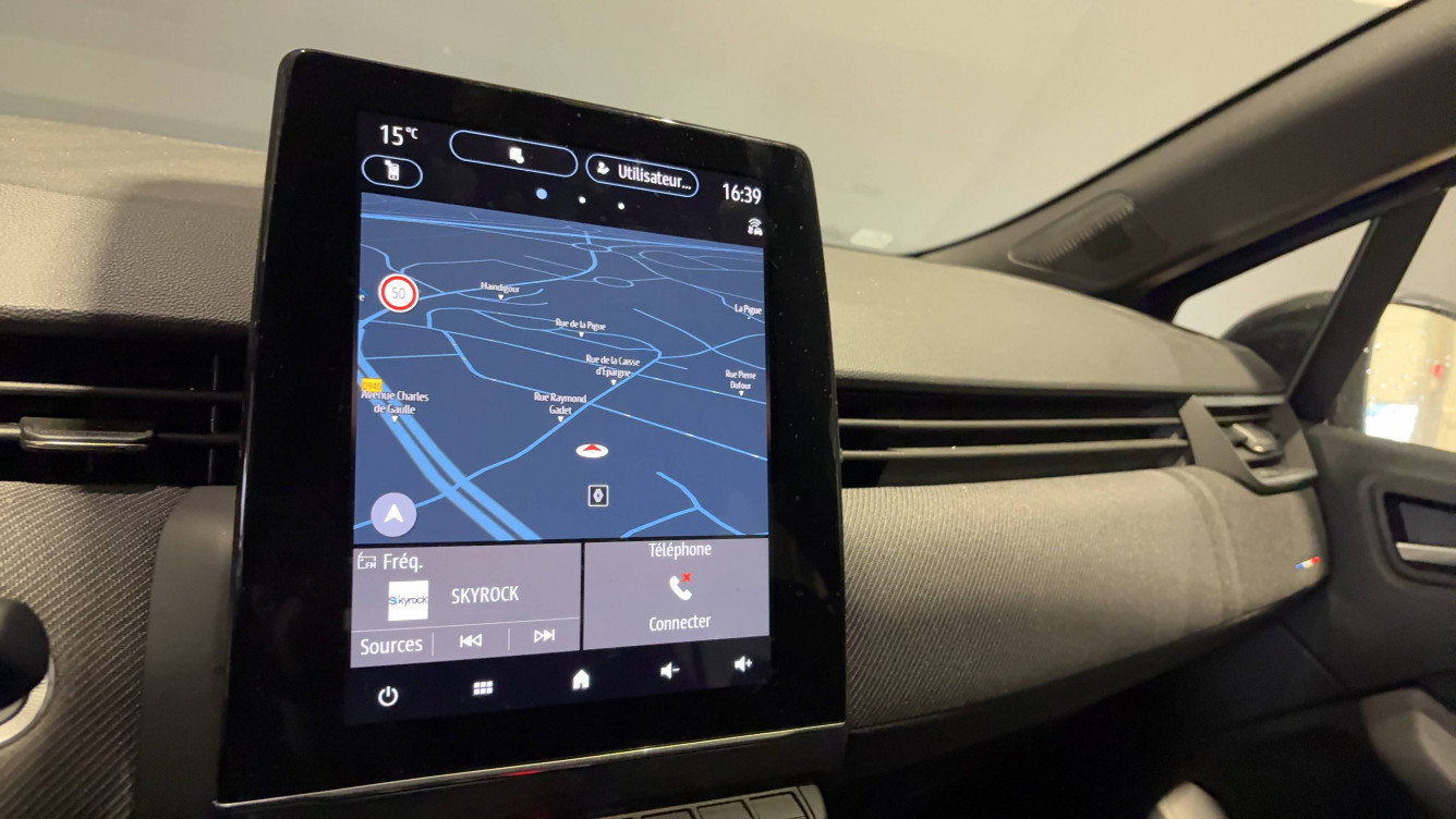 Acheter Renault Clio 5 Clio TCe 90 ch GSR2 Esprit Alpine 5p occasion dans les concessions du Groupe Faurie