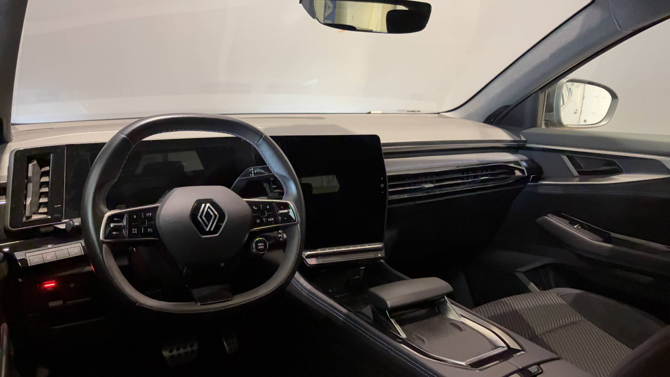 Acheter Renault Austral Austral E-Tech hybrid 200 Techno esprit Alpine 5p occasion dans les concessions du Groupe Faurie