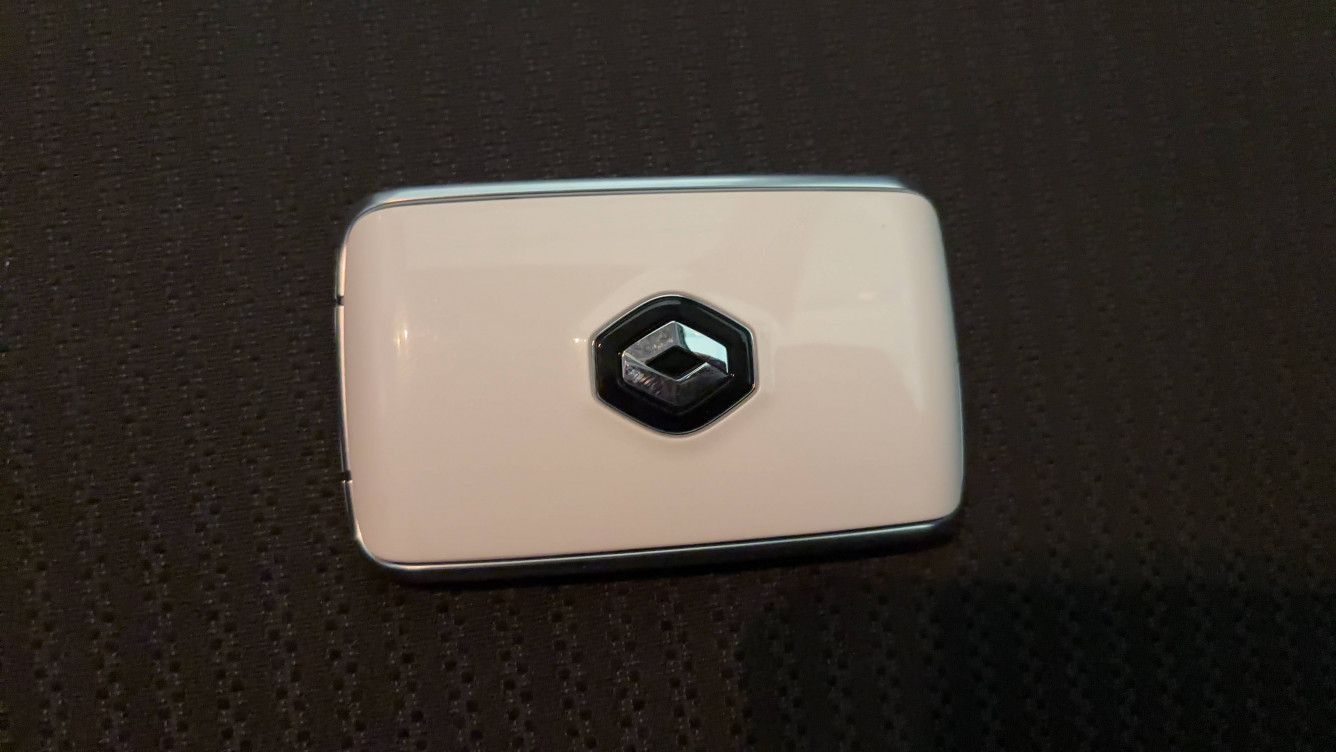 Acheter Renault Megane 4 Mégane IV Estate Blue dCi 115 - 21B Business 5p occasion dans les concessions du Groupe Faurie