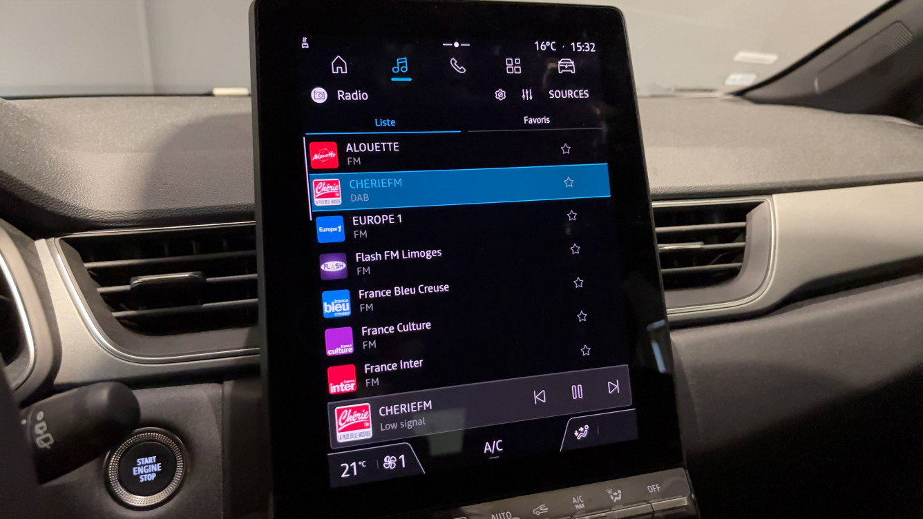 Acheter Renault Captur 2 Captur E-Tech full hybrid 145 ch Techno 5p occasion dans les concessions du Groupe Faurie