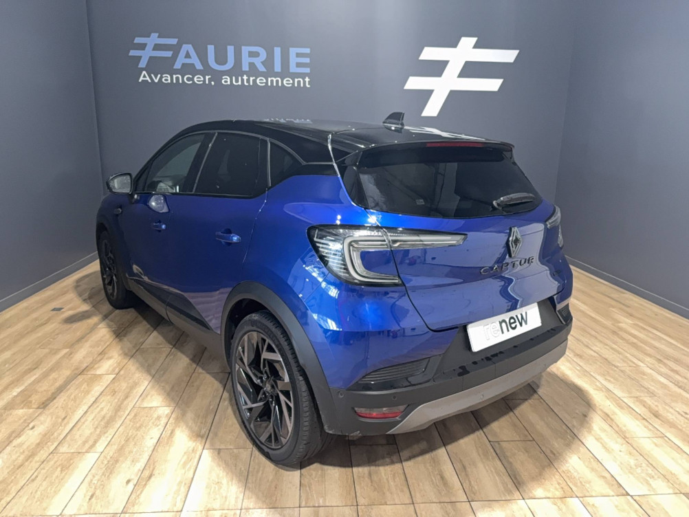 Acheter Renault Captur 2 Captur E-Tech full hybrid 145 ch esprit Alpine 5p occasion dans les concessions du Groupe Faurie