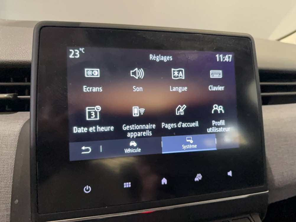 Acheter Renault Clio 5 Clio TCe 90 ch GSR2 Evolution 5p occasion dans les concessions du Groupe Faurie