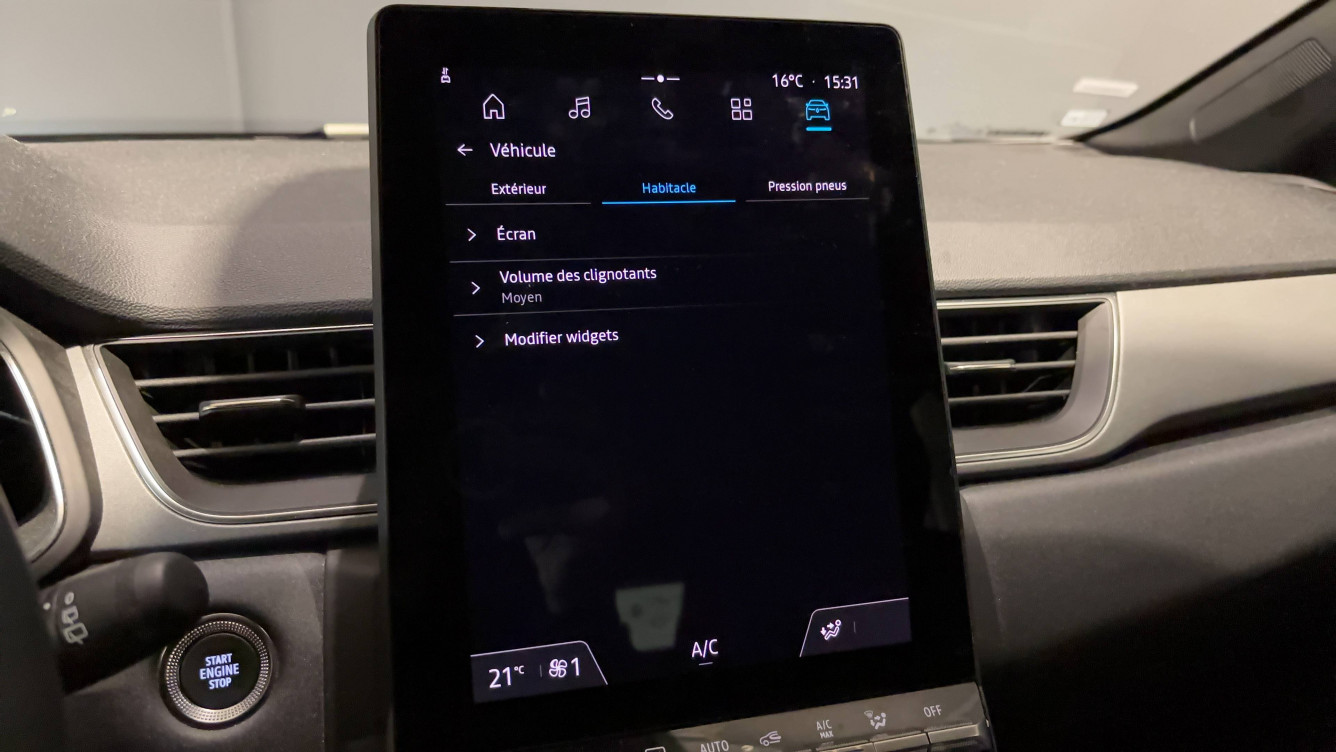 Acheter Renault Captur 2 Captur E-Tech full hybrid 145 ch Techno 5p occasion dans les concessions du Groupe Faurie