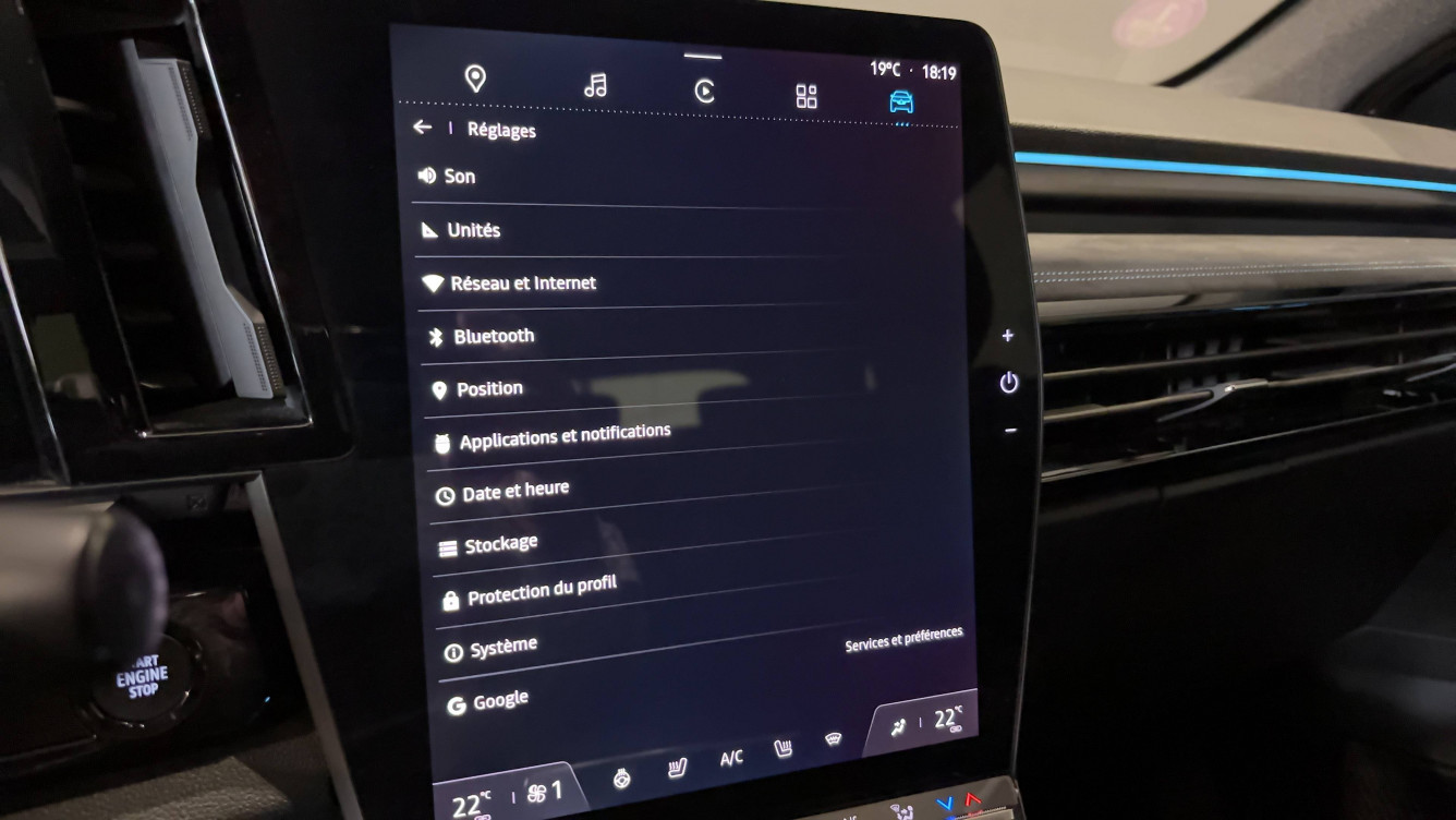 Acheter Renault Austral Austral E-Tech hybrid 200 Iconic esprit Alpine 5p occasion dans les concessions du Groupe Faurie