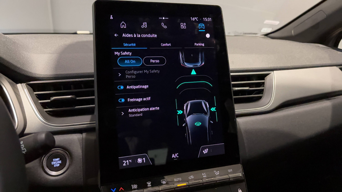 Acheter Renault Captur 2 Captur E-Tech full hybrid 145 ch Techno 5p occasion dans les concessions du Groupe Faurie