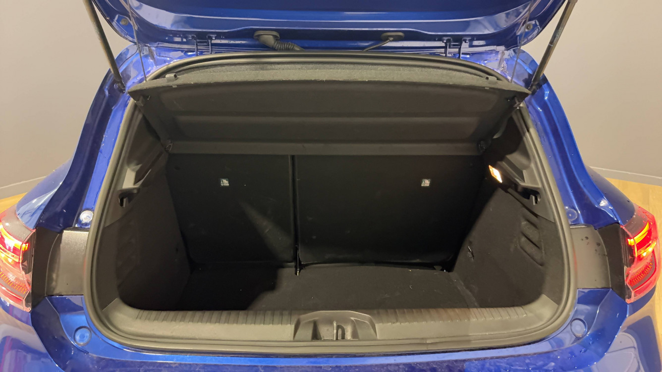 Acheter Renault Clio 5 Clio TCe 90 ch GSR2 Esprit Alpine 5p occasion dans les concessions du Groupe Faurie