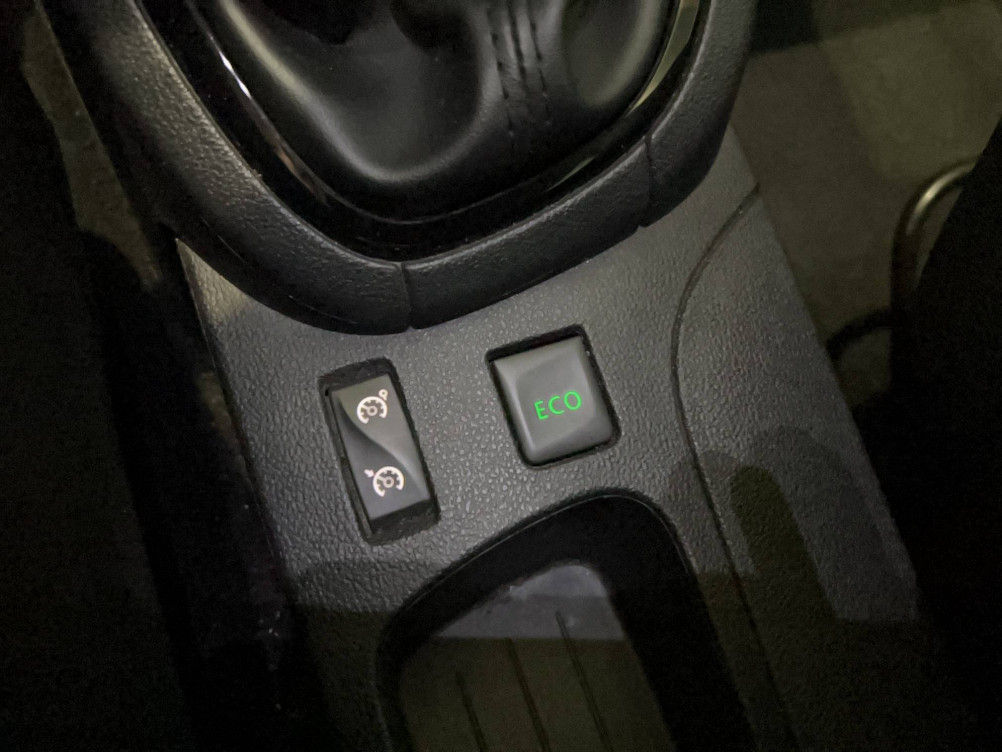 Acheter Renault Clio 4 Clio TCe 90 E6C Intens 5p occasion dans les concessions du Groupe Faurie