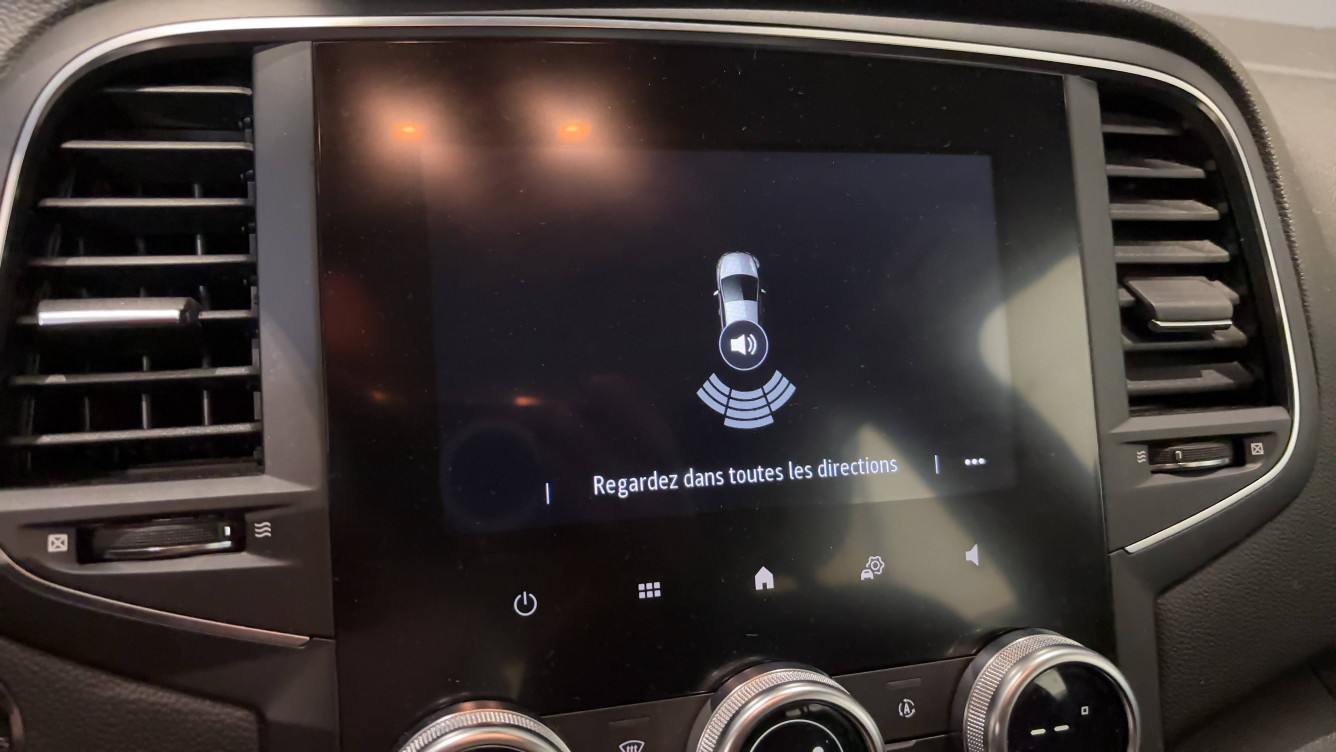 Acheter Renault Megane 4 Mégane IV Estate Blue dCi 115 - 21B Business 5p occasion dans les concessions du Groupe Faurie