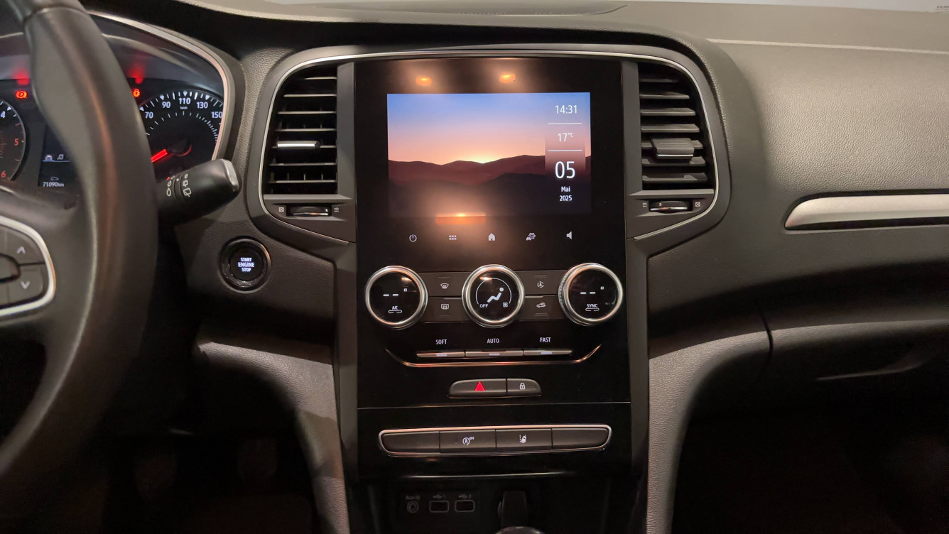 Acheter Renault Megane 4 Mégane IV Estate Blue dCi 115 - 21B Business 5p occasion dans les concessions du Groupe Faurie