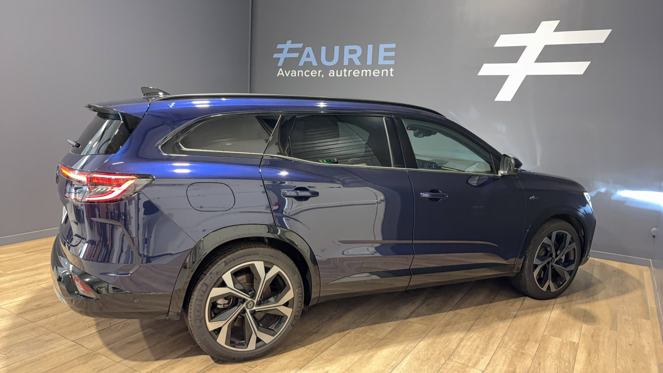 Acheter Renault Espace 6 Espace E-Tech hybrid 200 esprit Alpine 5p occasion dans les concessions du Groupe Faurie