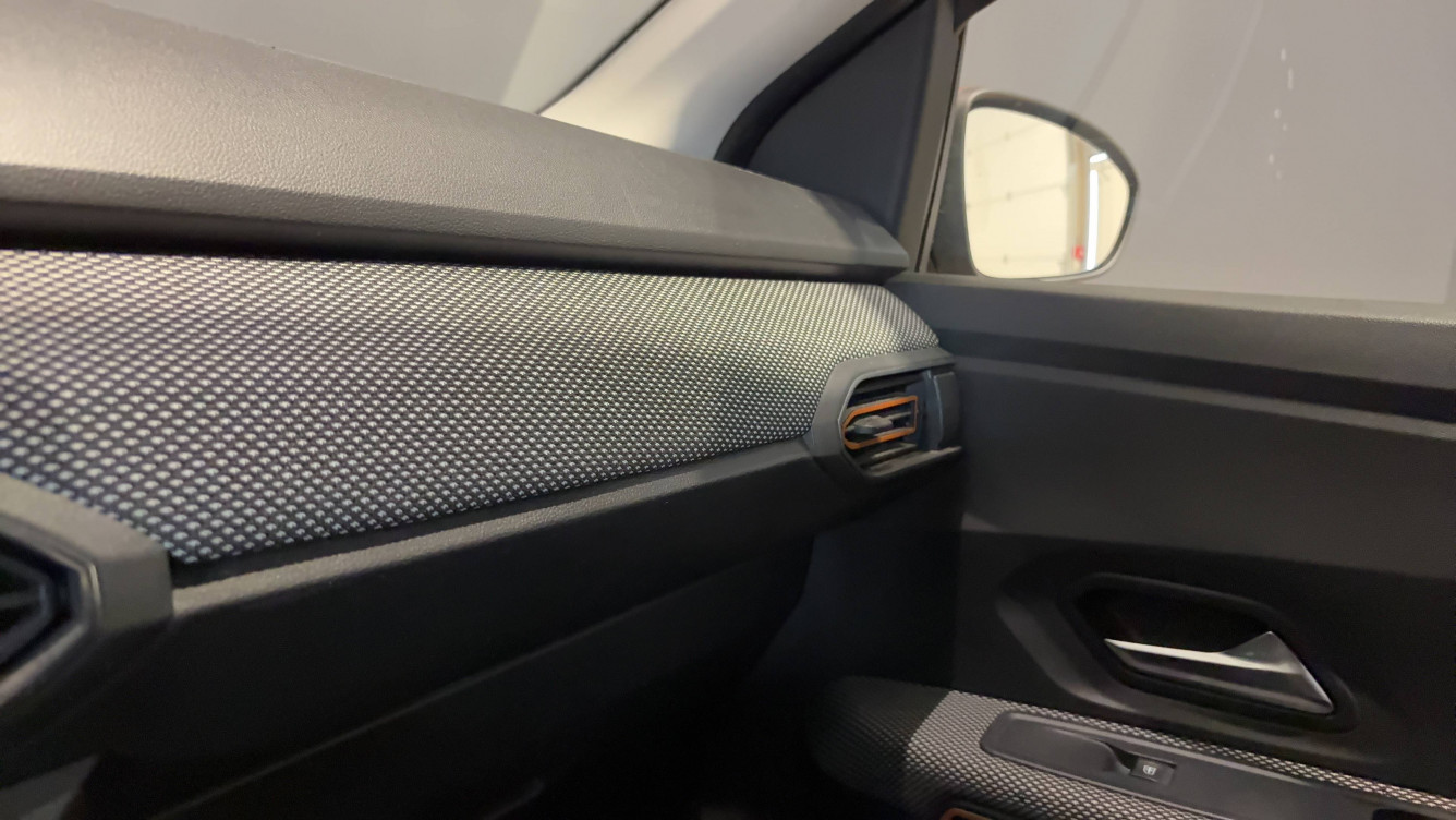 Acheter Dacia Sandero Sandero ECO-G 100 - 22 Stepway Confort 5p occasion dans les concessions du Groupe Faurie