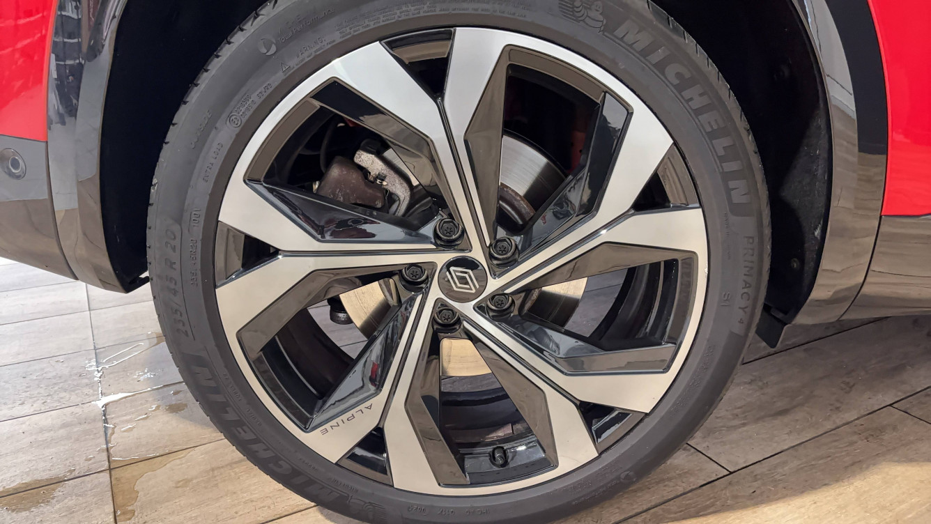 Acheter Renault Austral Austral E-Tech hybrid 200 Iconic esprit Alpine 5p occasion dans les concessions du Groupe Faurie