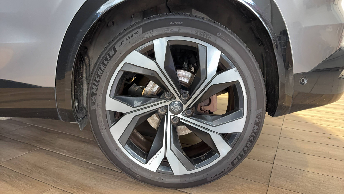 Acheter Renault Austral Austral E-Tech hybrid 200 Techno esprit Alpine 5p occasion dans les concessions du Groupe Faurie