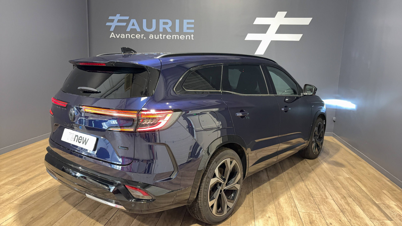 Acheter Renault Espace 6 Espace E-Tech hybrid 200 esprit Alpine 5p occasion dans les concessions du Groupe Faurie