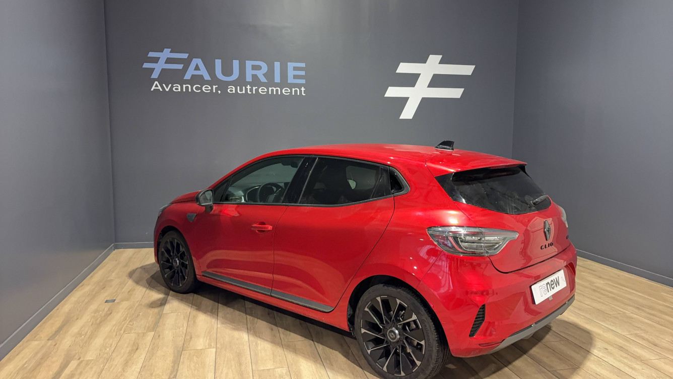 Acheter Renault Clio 5 Clio E-Tech full hybrid 145 ch GSR2 Esprit Alpine 5p occasion dans les concessions du Groupe Faurie