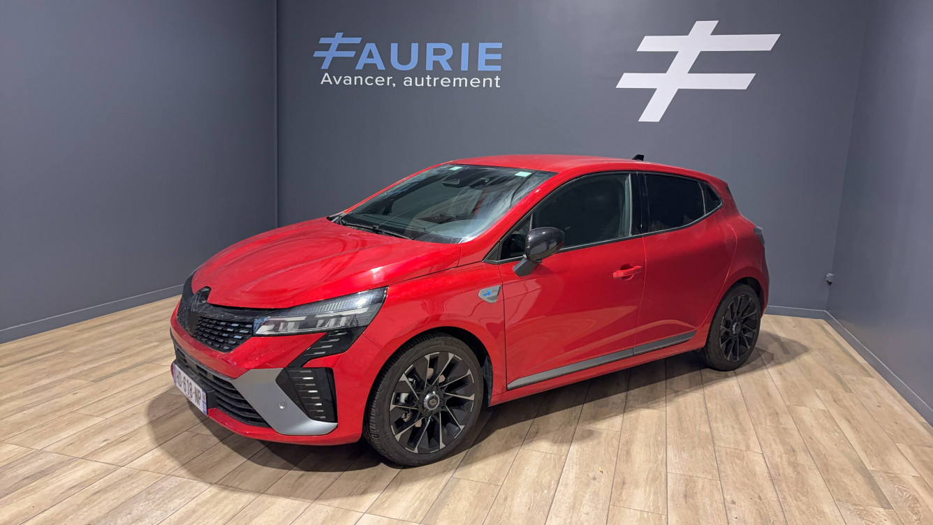 Acheter Renault Clio 5 Clio E-Tech full hybrid 145 ch GSR2 Esprit Alpine 5p occasion dans les concessions du Groupe Faurie