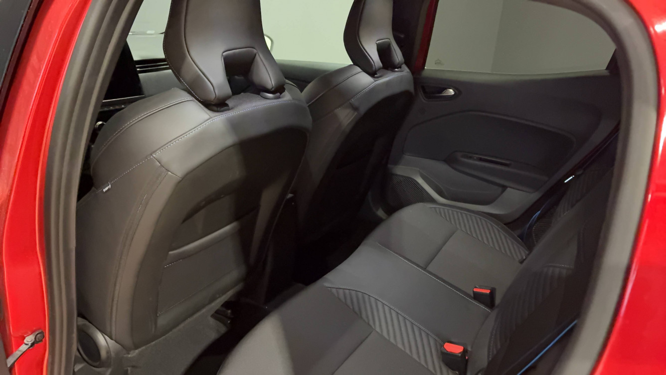 Acheter Renault Clio 5 Clio E-Tech full hybrid 145 ch GSR2 Esprit Alpine 5p occasion dans les concessions du Groupe Faurie