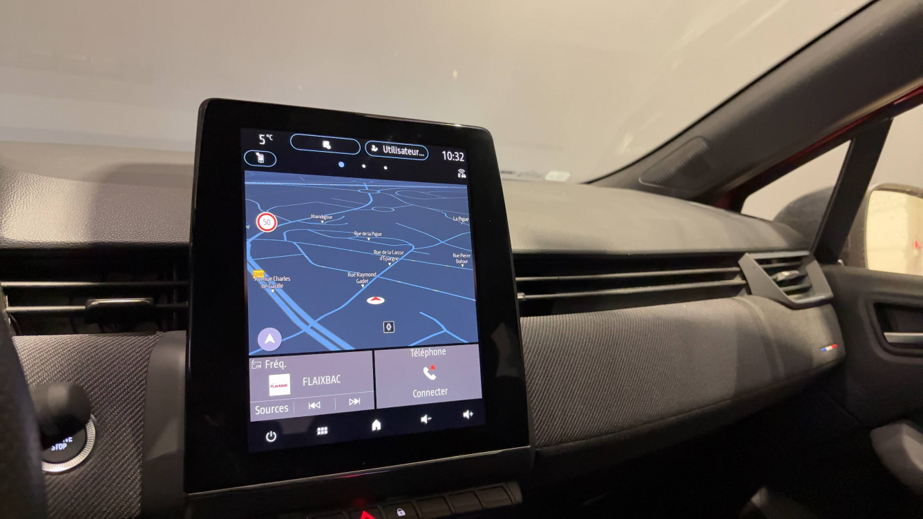 Acheter Renault Clio 5 Clio E-Tech full hybrid 145 ch GSR2 Esprit Alpine 5p occasion dans les concessions du Groupe Faurie