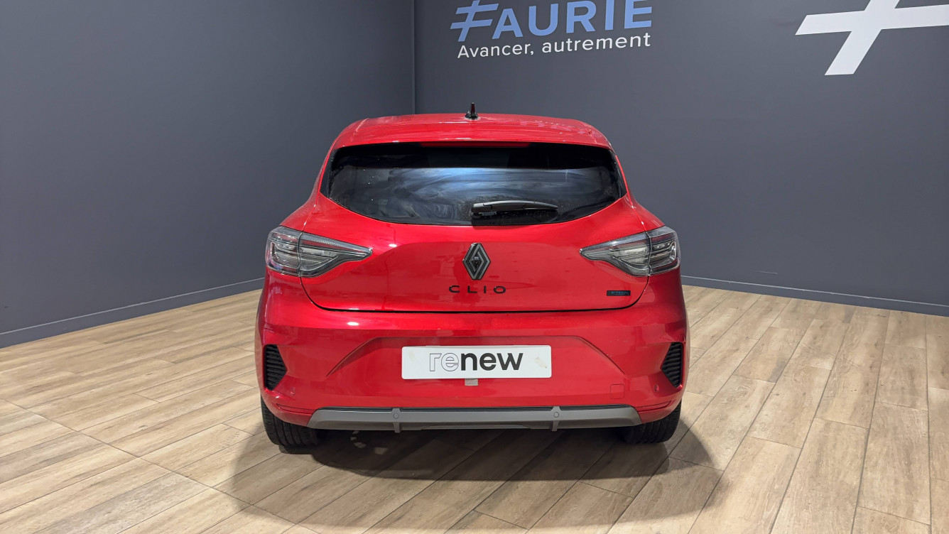 Acheter Renault Clio 5 Clio E-Tech full hybrid 145 ch GSR2 Esprit Alpine 5p occasion dans les concessions du Groupe Faurie