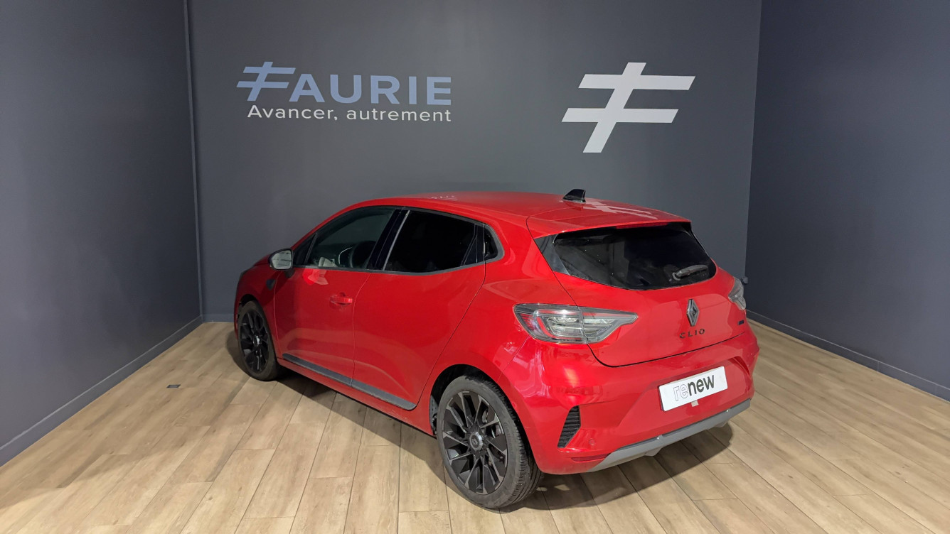 Acheter Renault Clio 5 Clio E-Tech full hybrid 145 ch GSR2 Esprit Alpine 5p occasion dans les concessions du Groupe Faurie