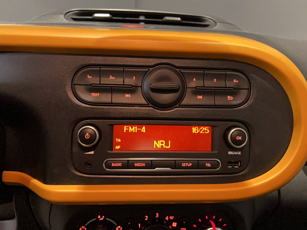 Acheter Renault Twingo 3 Twingo III TCe 95 Zen 5p occasion dans les concessions du Groupe Faurie