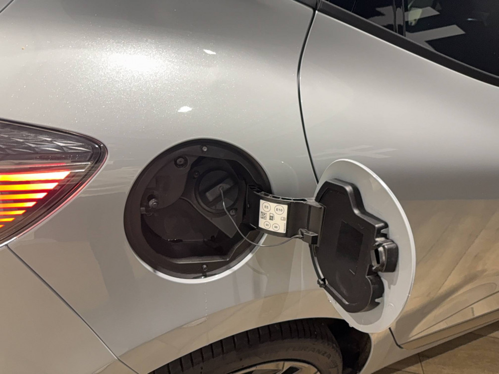 Acheter Renault Clio 5 Clio TCe 90 ch GSR2 Esprit Alpine 5p occasion dans les concessions du Groupe Faurie