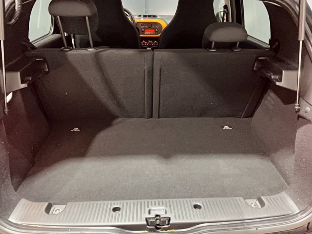 Acheter Renault Twingo 3 Twingo III TCe 95 Zen 5p occasion dans les concessions du Groupe Faurie