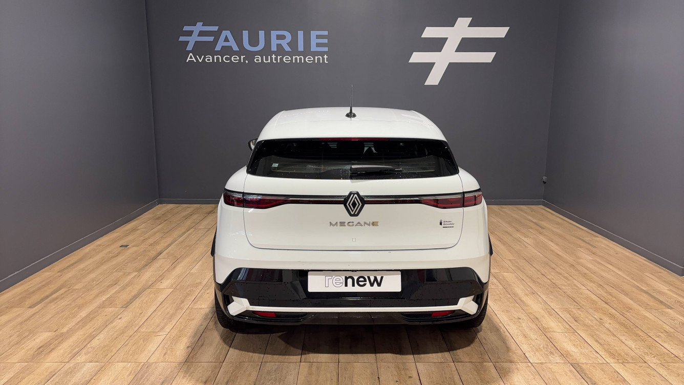 Acheter Renault Megane E-Tech Megane E-Tech EV60 220 ch super charge Equilibre 5p occasion dans les concessions du Groupe Faurie