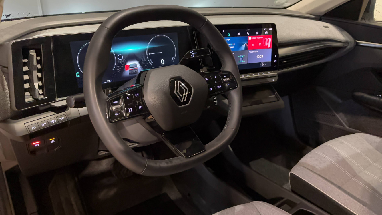 Acheter Renault Megane E-Tech Megane E-Tech EV60 220 ch super charge Equilibre 5p occasion dans les concessions du Groupe Faurie