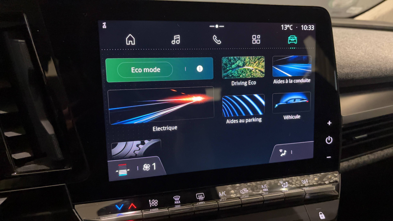 Acheter Renault Megane E-Tech Megane E-Tech EV60 220 ch super charge Equilibre 5p occasion dans les concessions du Groupe Faurie