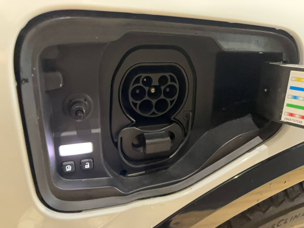 Acheter Renault Megane E-Tech Megane E-Tech EV60 220 ch super charge Equilibre 5p occasion dans les concessions du Groupe Faurie