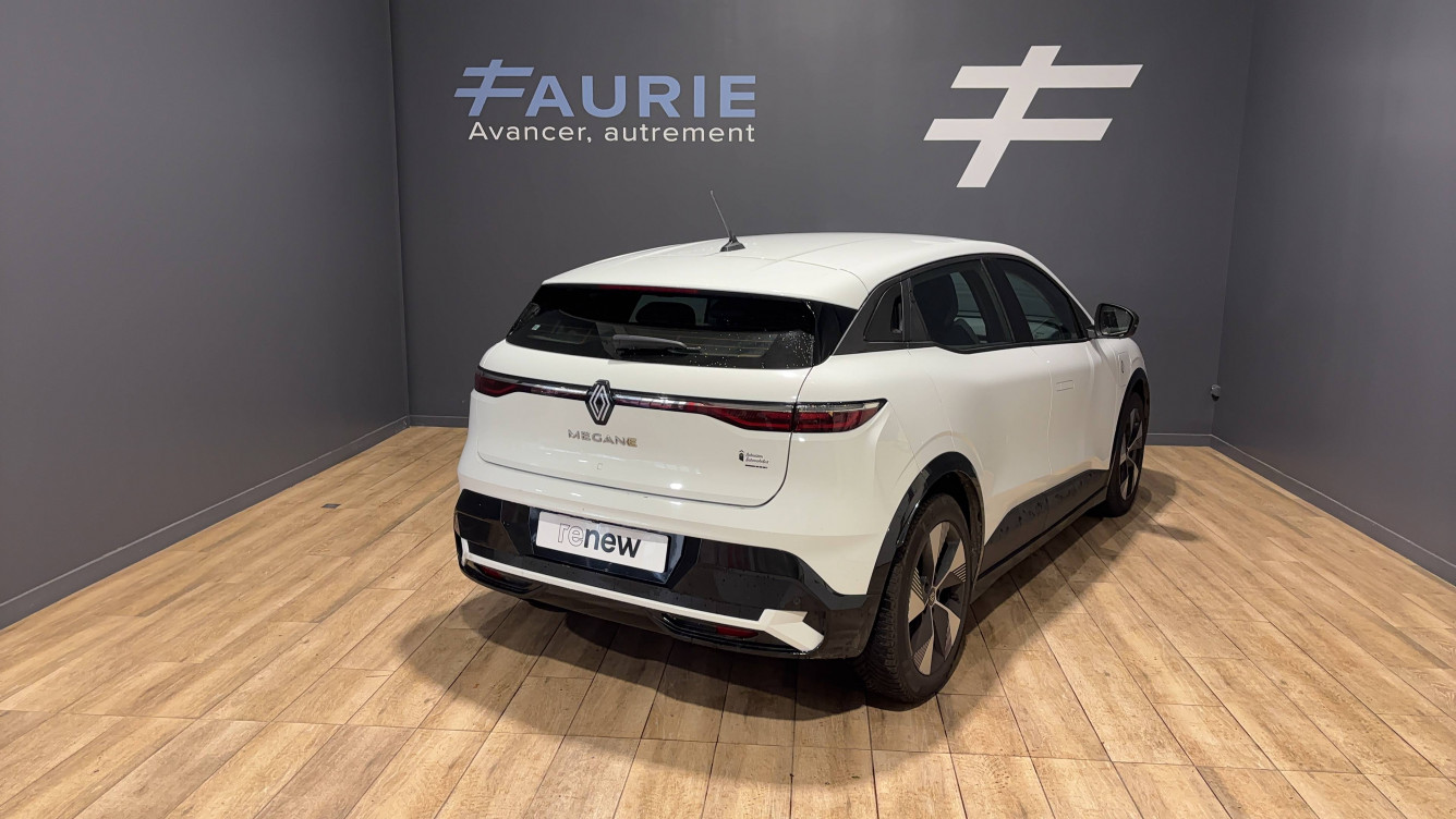 Acheter Renault Megane E-Tech Megane E-Tech EV60 220 ch super charge Equilibre 5p occasion dans les concessions du Groupe Faurie