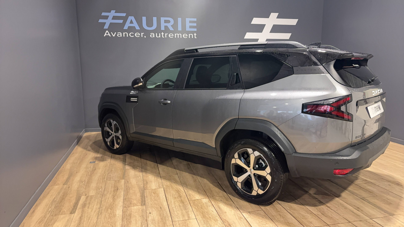 Acheter Dacia Bigster Bigster Hybrid 155 Journey 5p neuf dans les concessions du Groupe Faurie