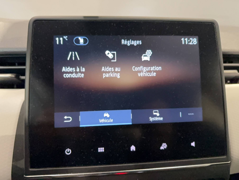 Acheter Renault Clio 5 Clio TCe 100 GPL Evolution 5p occasion dans les concessions du Groupe Faurie