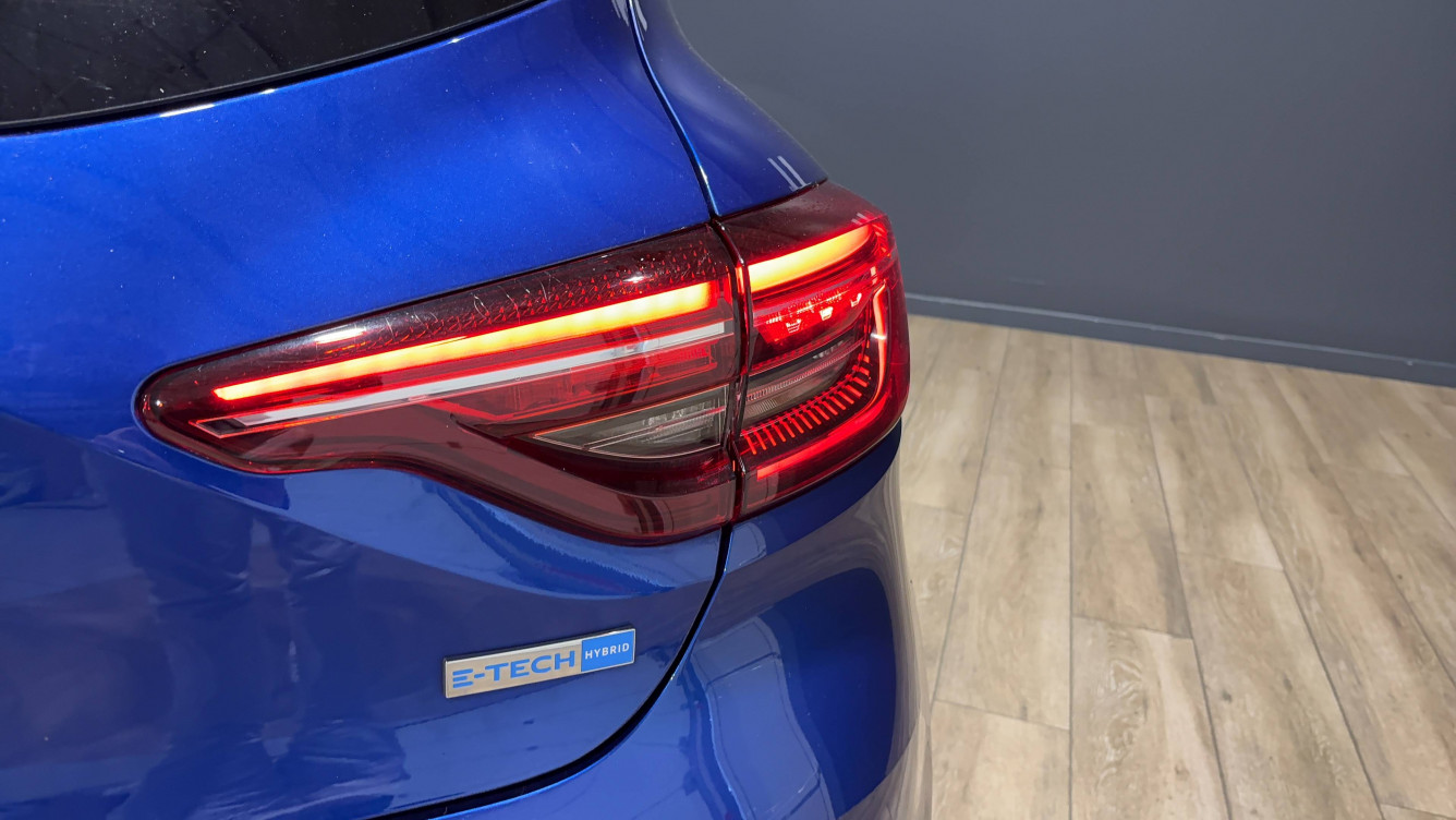 Acheter Renault Clio 5 Clio E-Tech full hybrid 145 Techno 5p occasion dans les concessions du Groupe Faurie