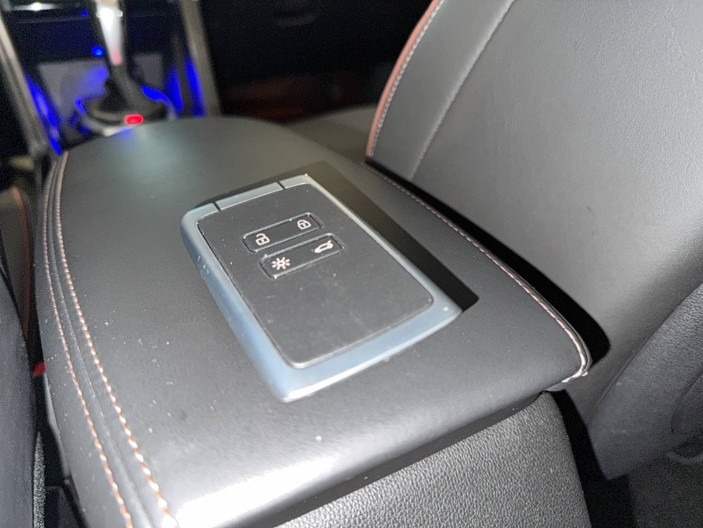 Acheter Renault Koleos 2 Koleos Tce 160 EDC FAP 4x2 - B Initiale Paris 5p occasion dans les concessions du Groupe Faurie