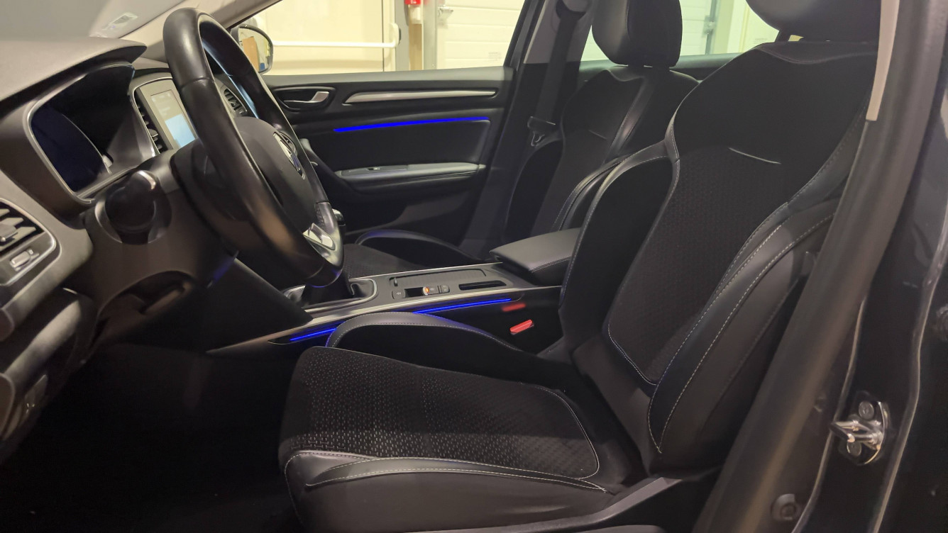 Acheter Renault Megane 4 Mégane IV Estate dCi 110 Energy Intens 5p occasion dans les concessions du Groupe Faurie