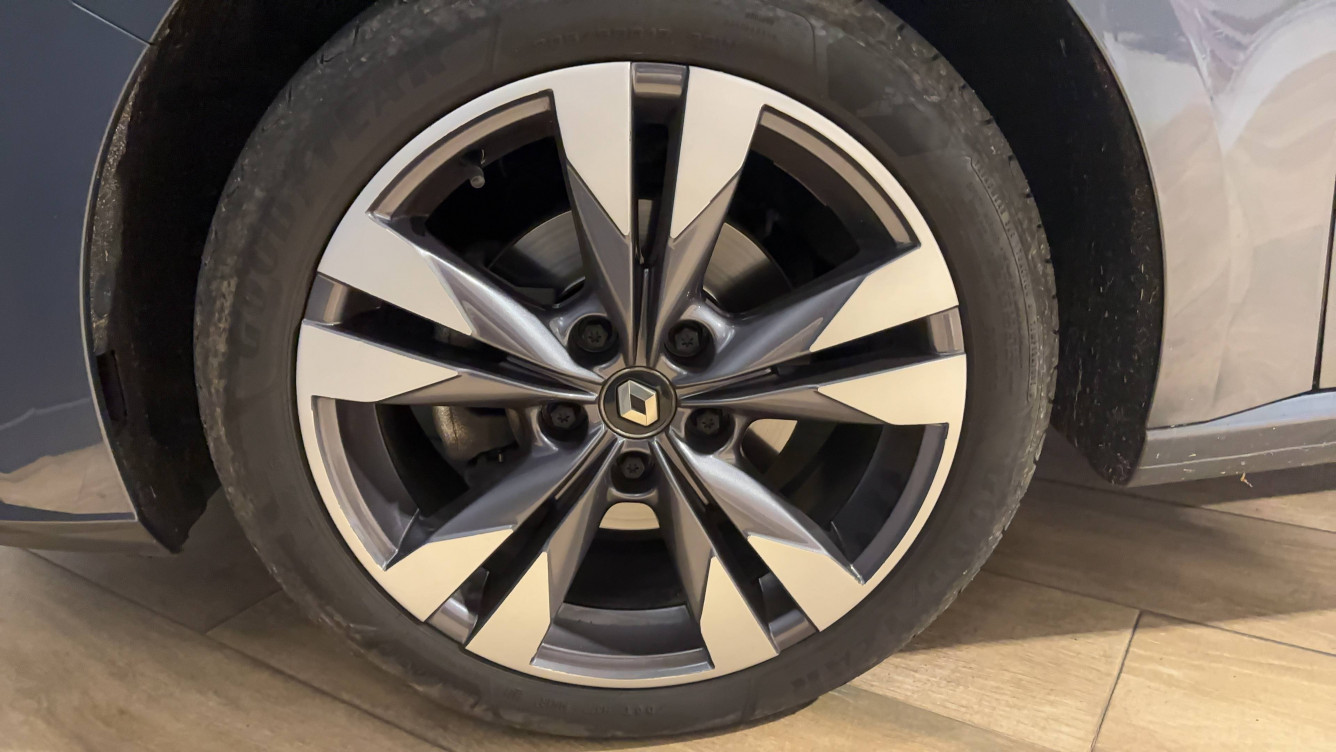 Acheter Renault Megane 4 Mégane IV Estate dCi 110 Energy Intens 5p occasion dans les concessions du Groupe Faurie