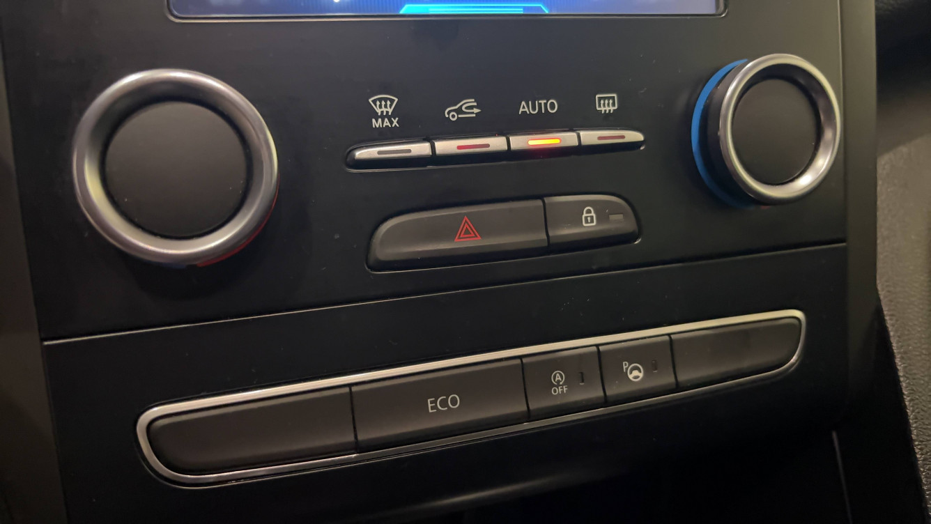 Acheter Renault Megane 4 Mégane IV Estate dCi 110 Energy Intens 5p occasion dans les concessions du Groupe Faurie