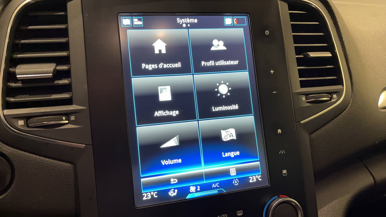 Acheter Renault Megane 4 Mégane IV Estate dCi 110 Energy Intens 5p occasion dans les concessions du Groupe Faurie