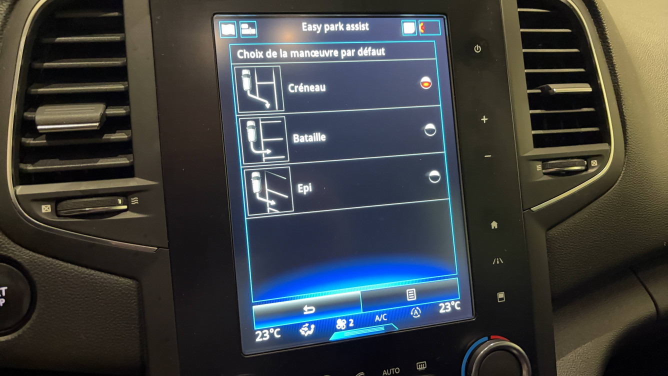 Acheter Renault Megane 4 Mégane IV Estate dCi 110 Energy Intens 5p occasion dans les concessions du Groupe Faurie