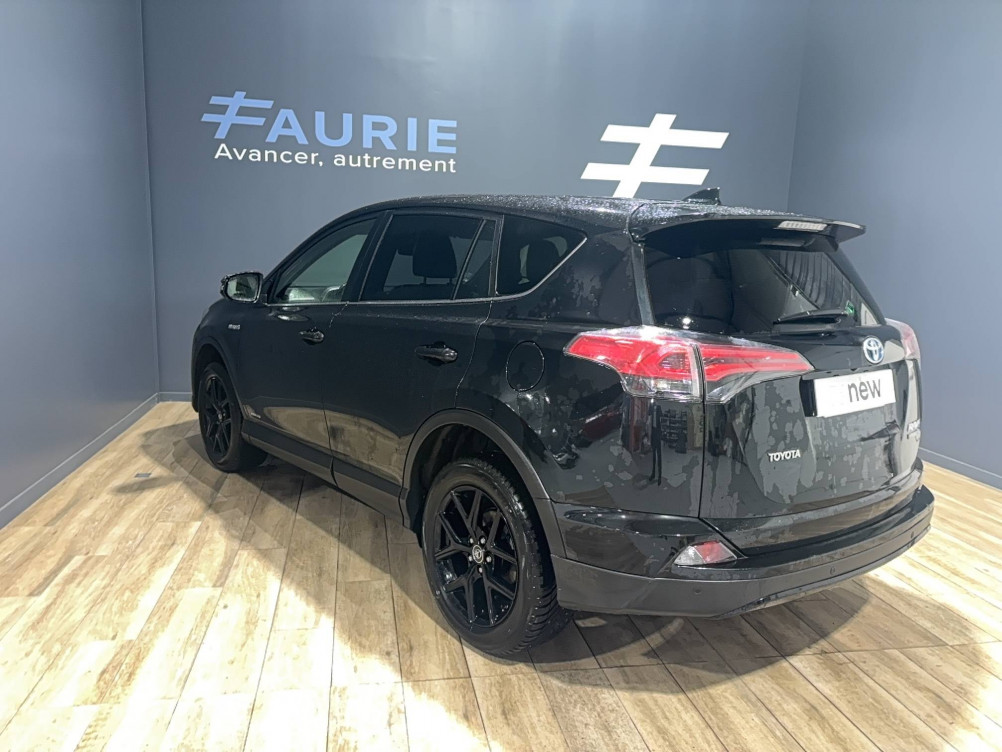 Acheter Toyota RAV4 RAV4 Hybride 197ch 2WD Black Edition 5p occasion dans les concessions du Groupe Faurie