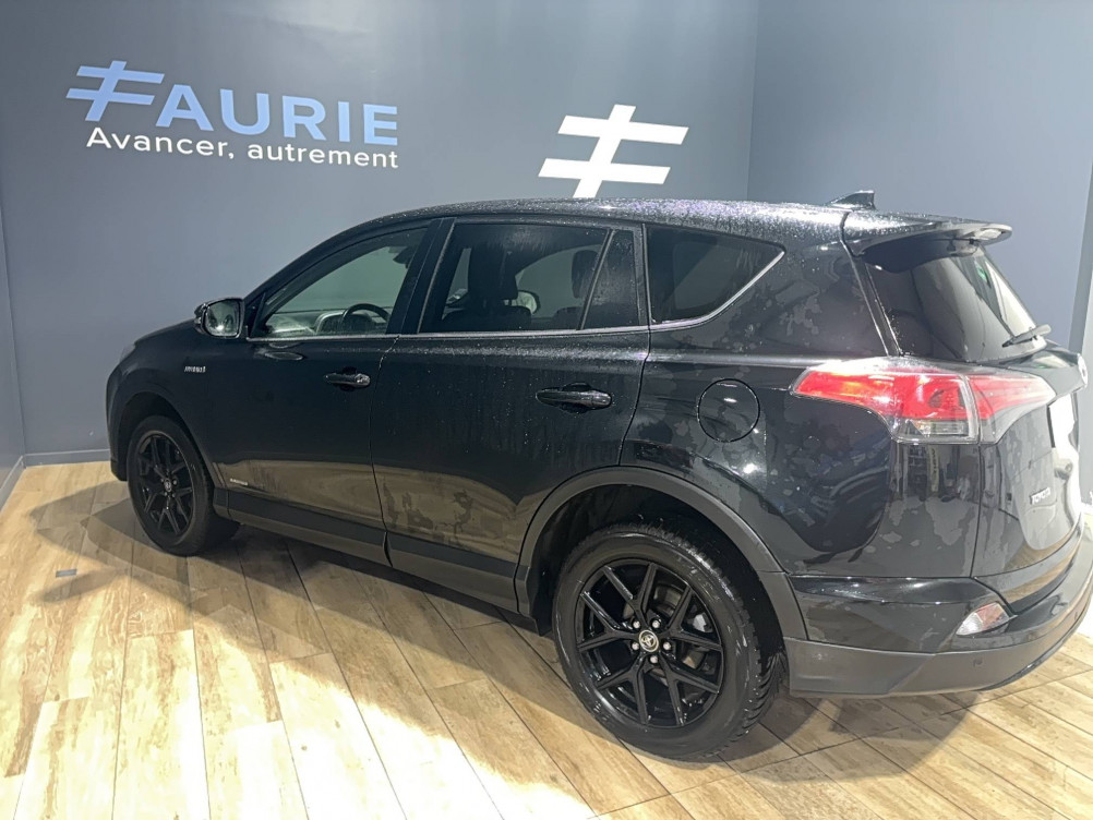 Acheter Toyota RAV4 RAV4 Hybride 197ch 2WD Black Edition 5p occasion dans les concessions du Groupe Faurie