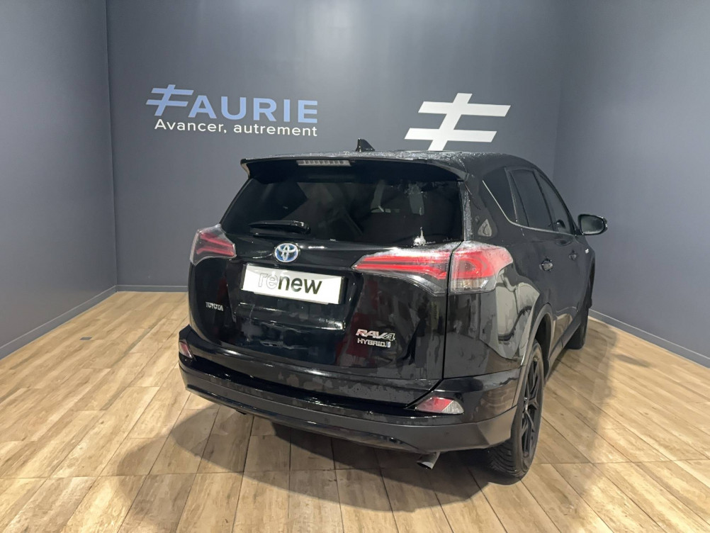 Acheter Toyota RAV4 RAV4 Hybride 197ch 2WD Black Edition 5p occasion dans les concessions du Groupe Faurie