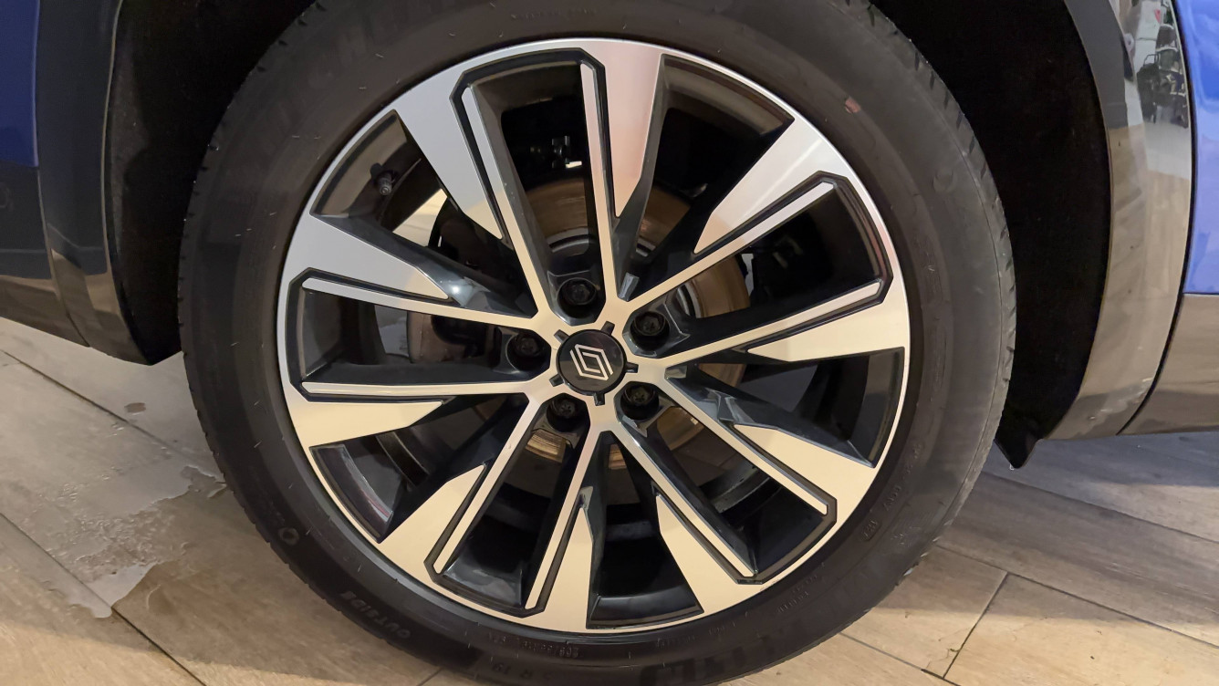 Acheter Renault Austral Austral E-Tech full hybrid 200 GSR2 Techno 5p occasion dans les concessions du Groupe Faurie